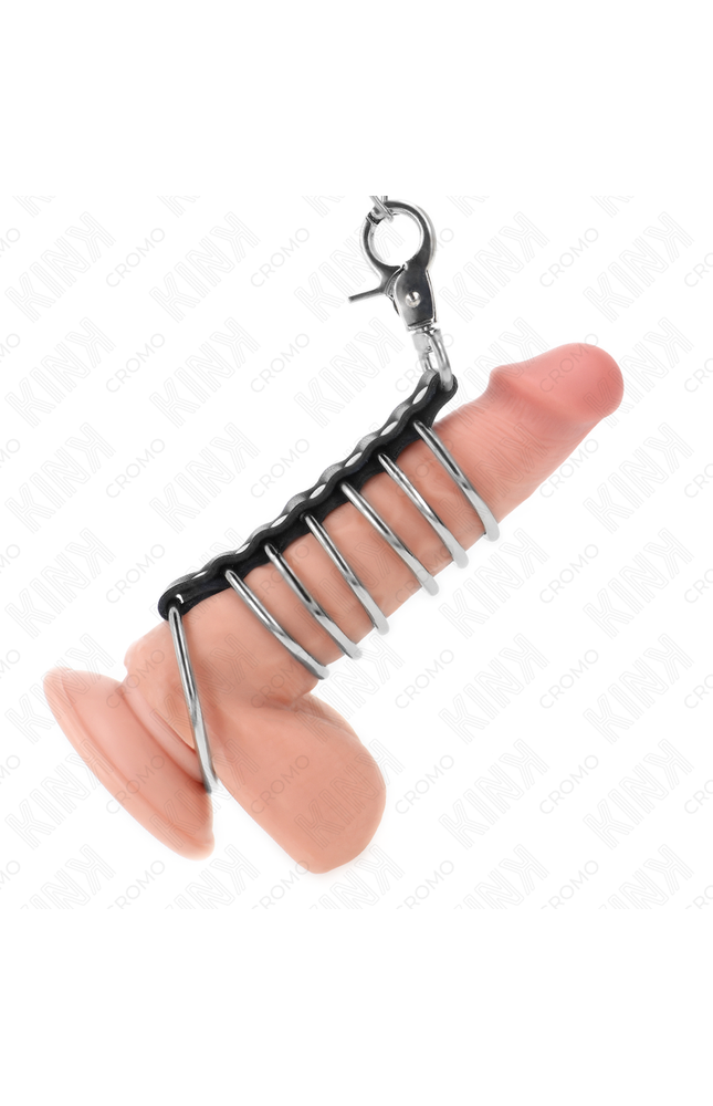 KINK - 7 ANELLI PER PENE IN METALLO DA 3,8 CM A 5 CM COLLEGATI CON PELLE E CATENA IN METALLO 100 CM
