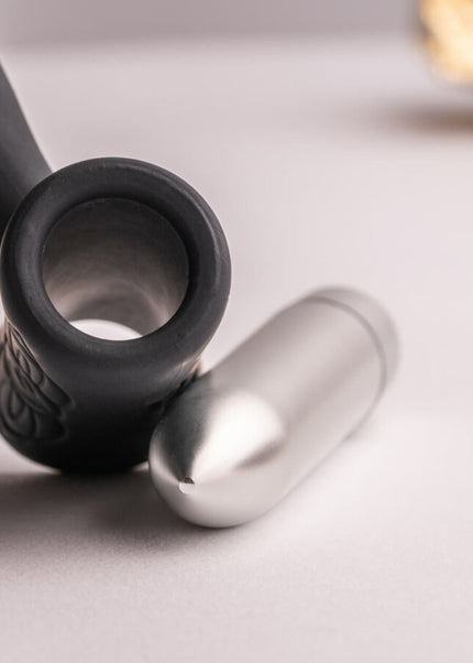 ROCKS-OFF - PETITE SENSATIONS TEAZER PLUG ANALE VIBRATORE NERO