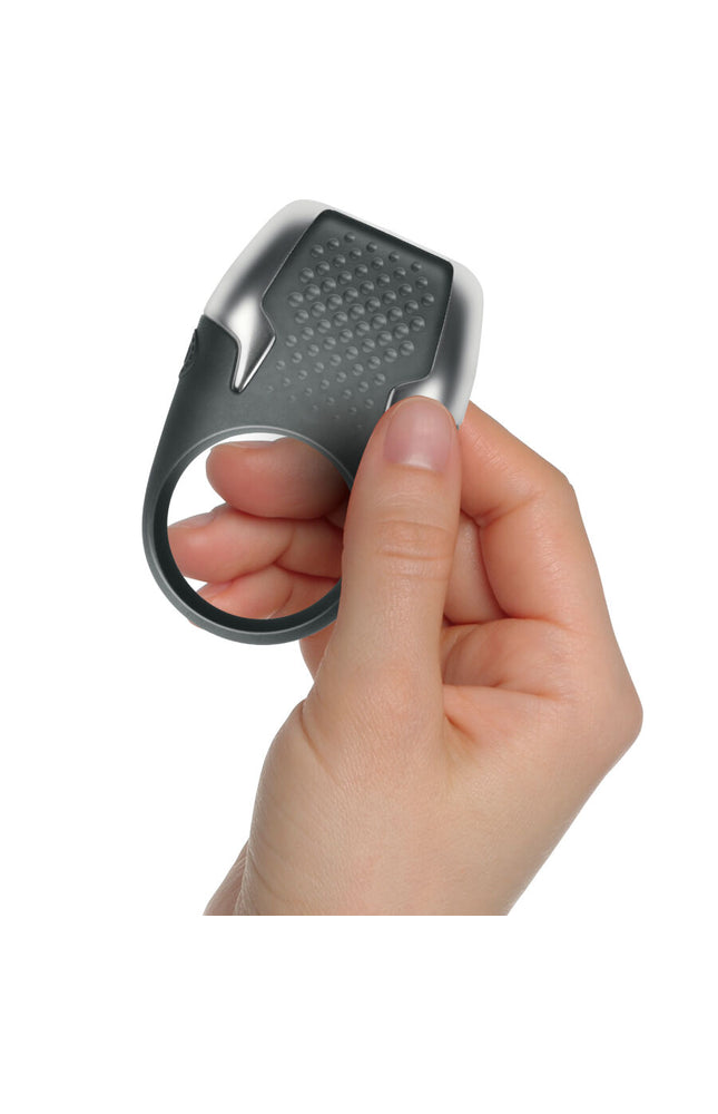 CLIMAXIMUM - ANELLO VIBRANTE PER IL PENE TYRO CON LUCI LED